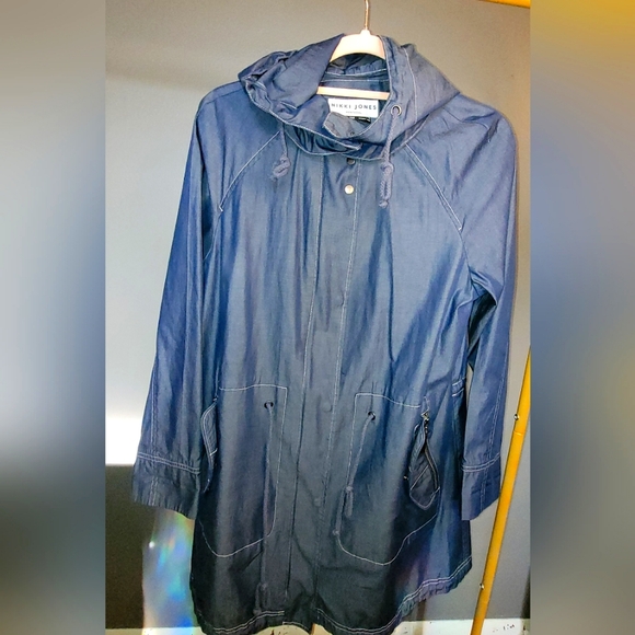 Nikki Jones Montreal Jacket Chambray Blue Lightweight Cinched Waist - Picture 2 of 6